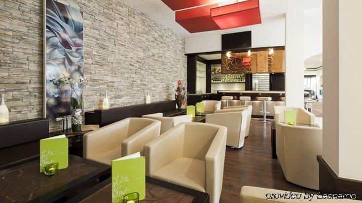 Zeller'S Quartier Hotel Koenigsbrunn Restaurant photo